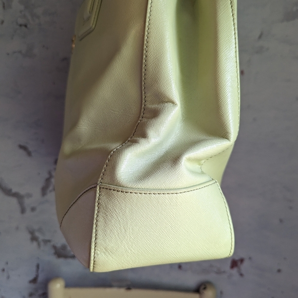 Tory Burch Robinson handbag - Picture 12 of 16